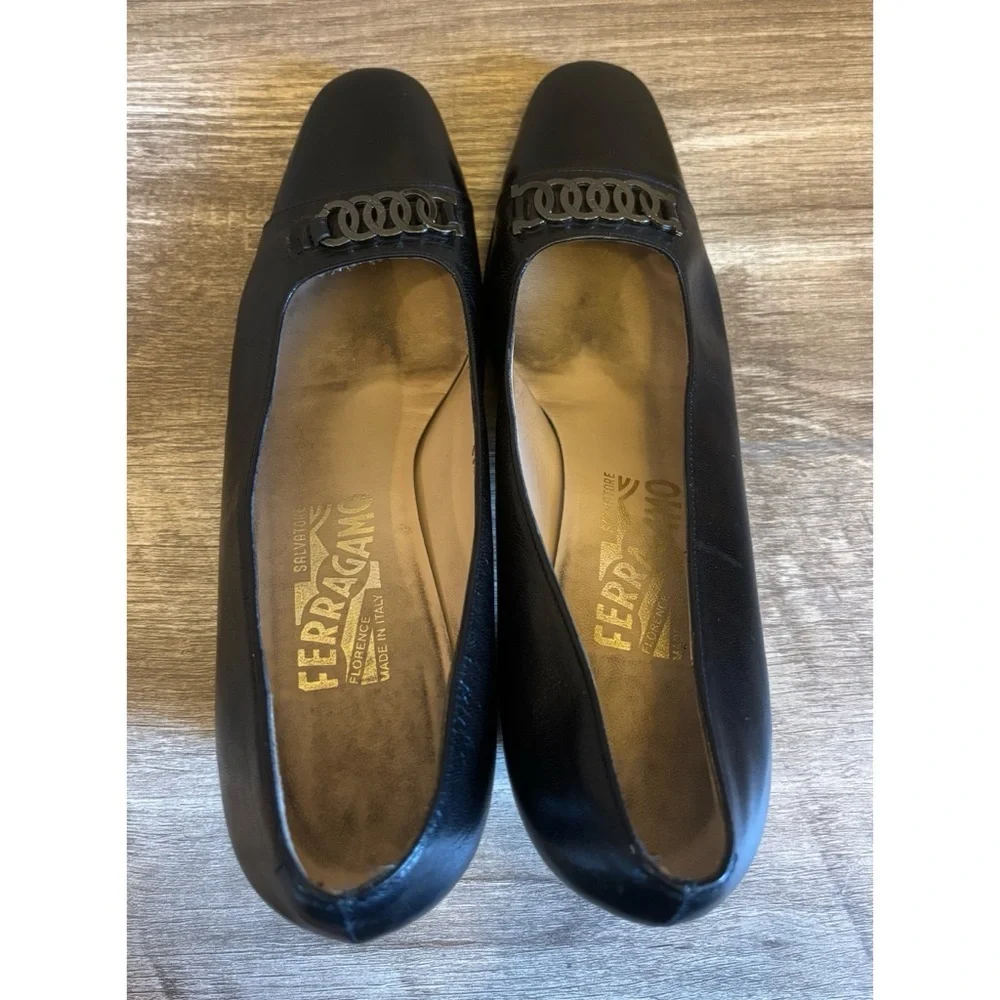 Salvatore Ferragamo Black Leather Pumps Size 7.5 B